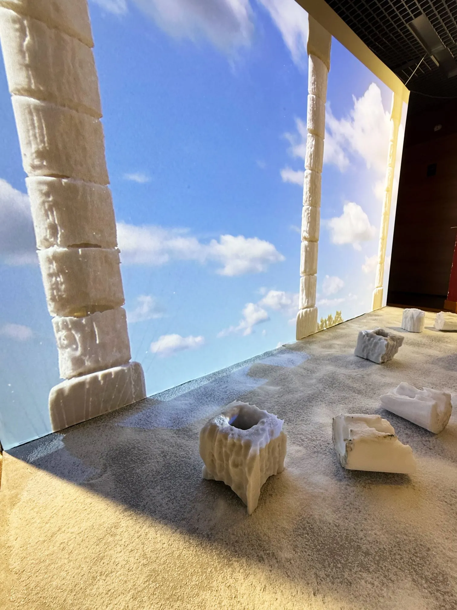 Halveig Villand - Photo extraite de "Ruines circulaires", de Halveig Villand, artiste pluridisciplinaire